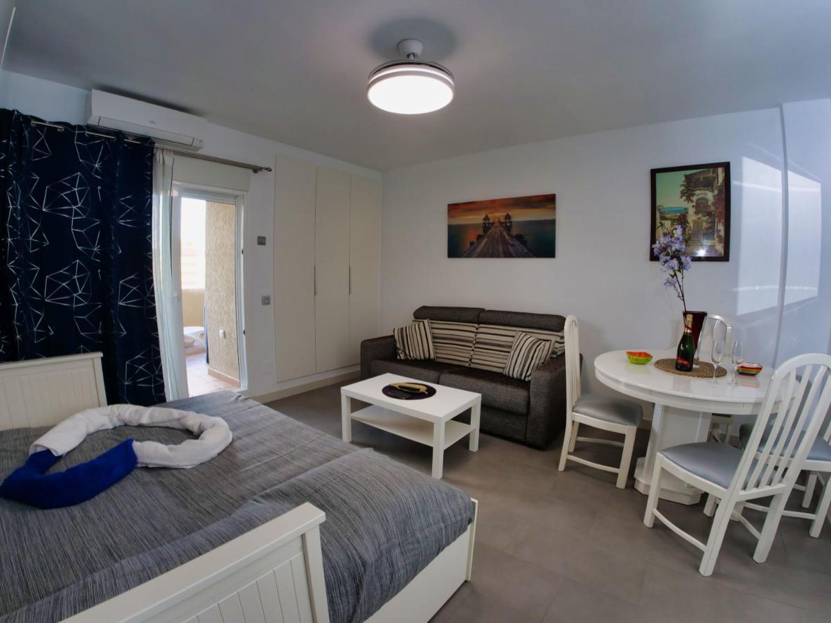 Benalbeach Playa - Estudio En Benalmádena Kültér fotó